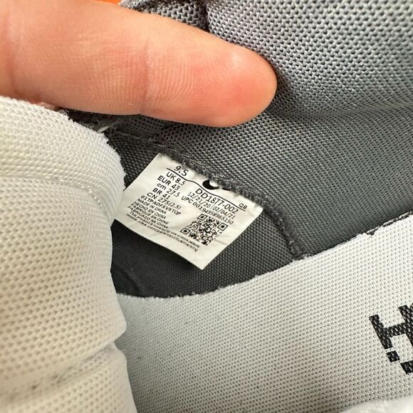 Nike Blazer Low Sacai Iron Grey White Size 9.5 - Picture 8 of 9